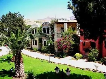 فندق Camelot